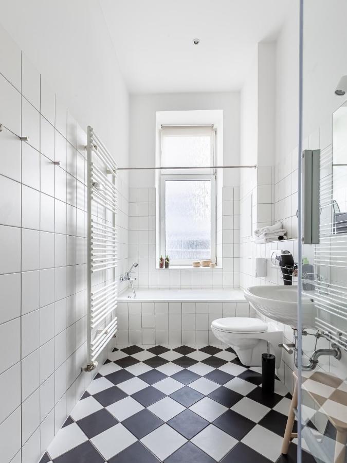 Limehome Berlin Malmoeer Strasse Exterior foto