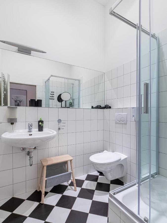 Limehome Berlin Malmoeer Strasse Exterior foto