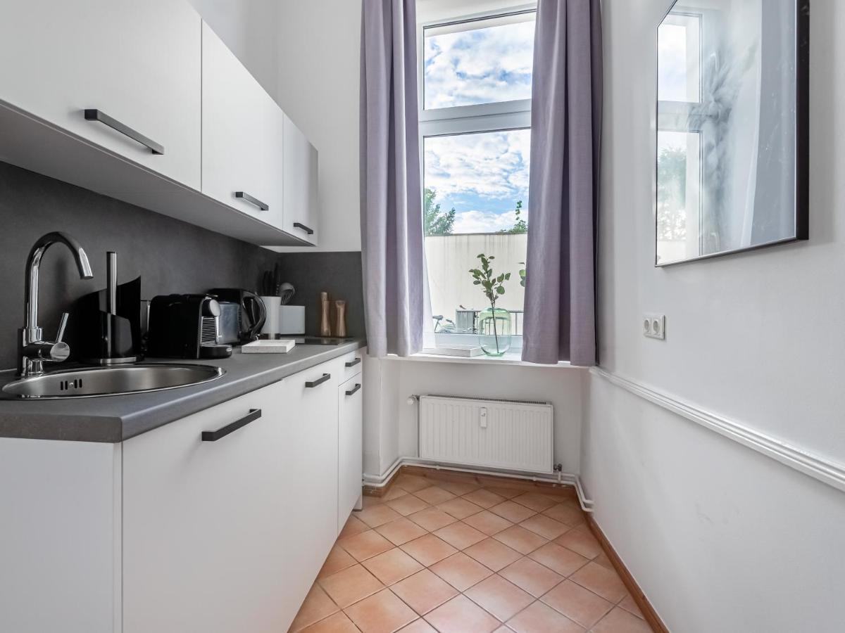 Limehome Berlin Malmoeer Strasse Exterior foto